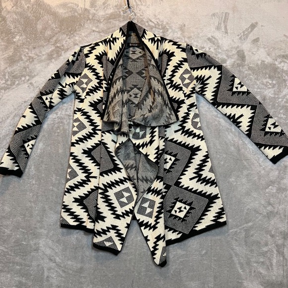 Black Sweaters - ii Sisters Boho Southwestern  Waterfall Cardigan‎ Women's S/M Black & Cream